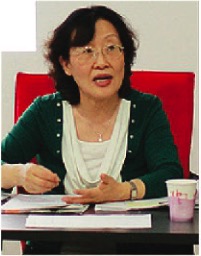 高級顧問：任小萍